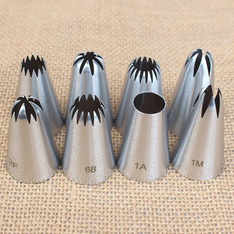 8pcs Cake Icing Piping Nozzles